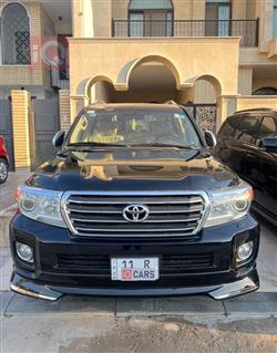 تويوتا لاندكروزر